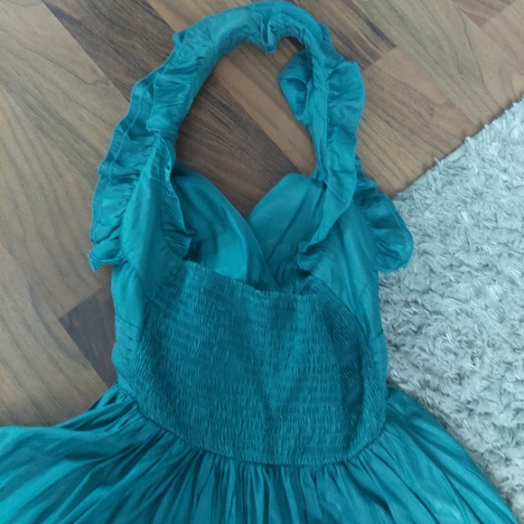 Body Central Halter Dress Top - Picture 4 of 8